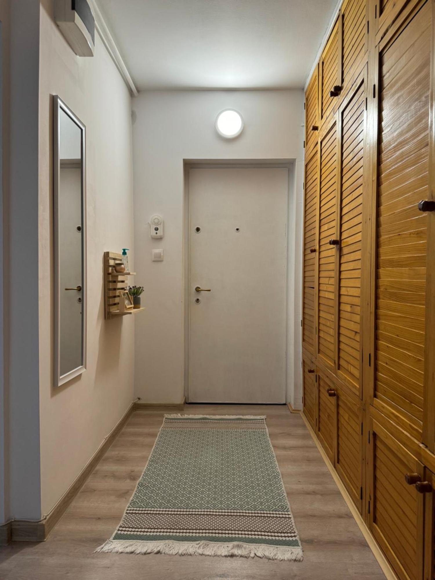 Lareina Apartament Клуж-Напока Екстериор снимка